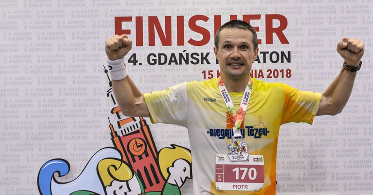 Piotr z medalem Modern Forms 4 Gdańsk Maraton