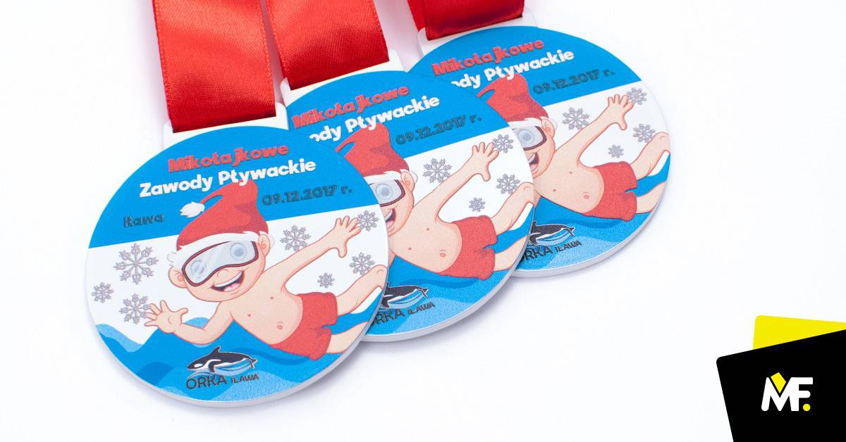 Medale na Mikołajkowe Zawody Pływackie 2017